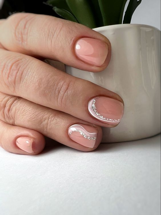 The Ultimate Guide to Short Wedding Nails 24 Ideas: Elegance at Your Fingertips