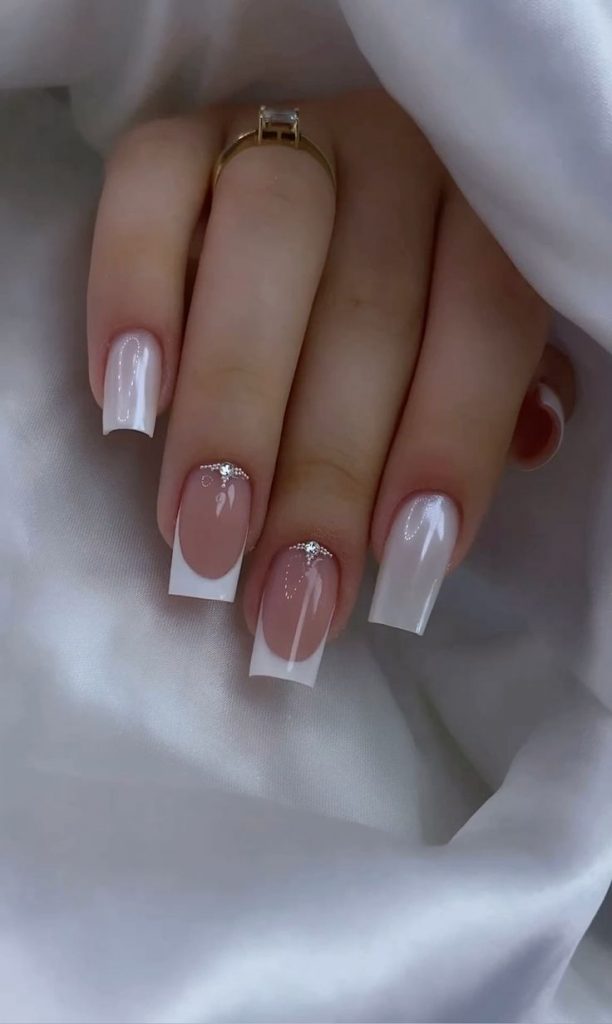 Elegant and Timeless: Mastering the Art of Nude Wedding Nails 26 Ideas