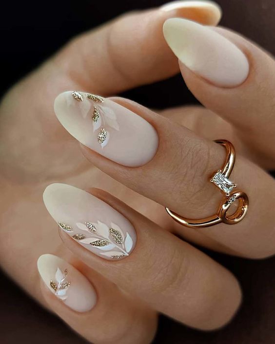 Elegant and Timeless: Mastering the Art of Nude Wedding Nails 26 Ideas