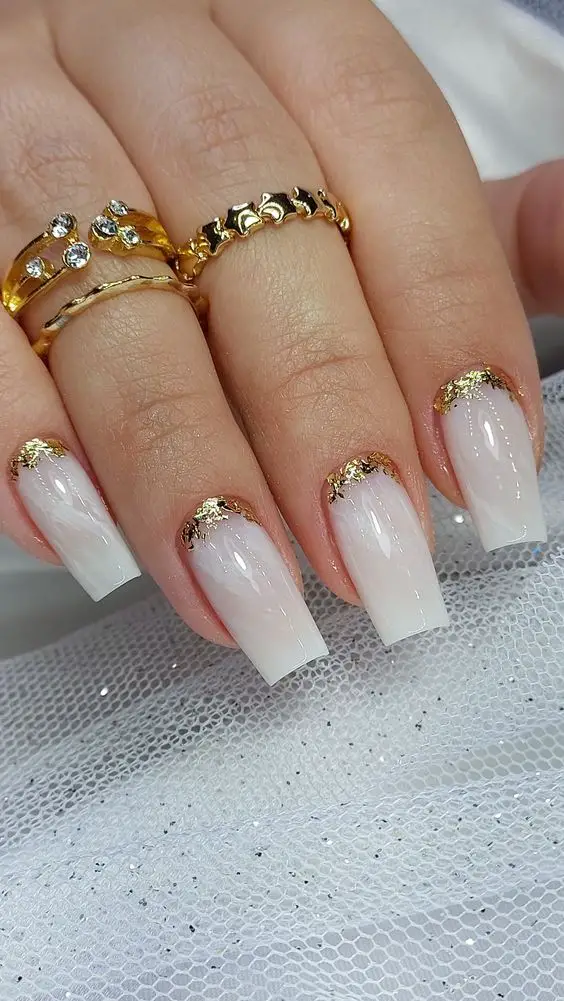 Elegant and Timeless: Mastering the Art of Nude Wedding Nails 26 Ideas