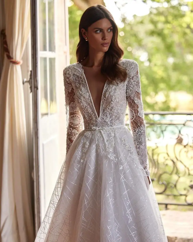 Embracing Elegance: A Guide to Wedding Dresses for the Triangle Body Shape 26 Ideas