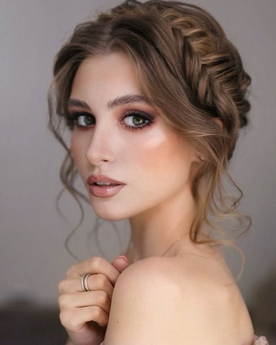 A Palette of Elegance: Wedding Makeup for Green Eyes 25 Ideas