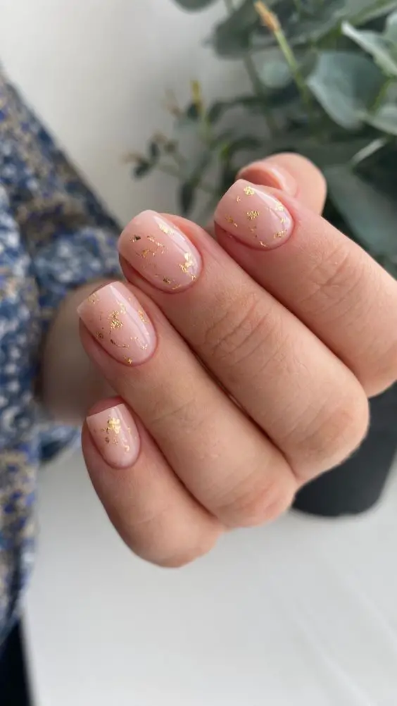 The Ultimate Guide to Short Wedding Nails 24 Ideas: Elegance at Your Fingertips