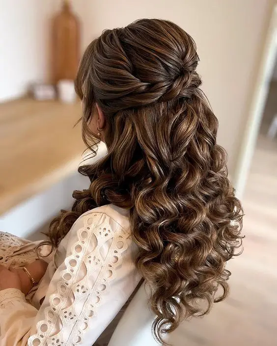 Half Up Bridal Hairstyles 27 Ideas: Elegant Choices for Your Special Day