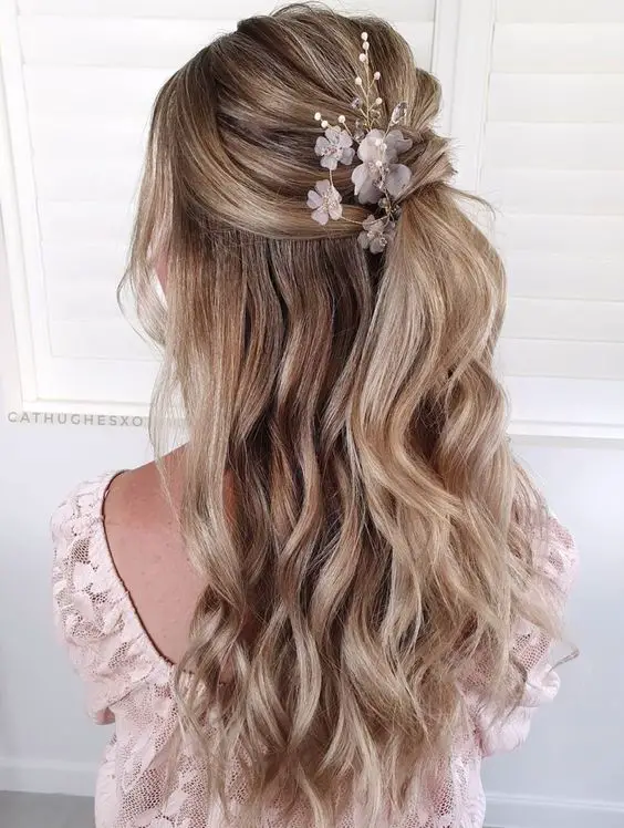 Half Up Bridal Hairstyles 27 Ideas: Elegant Choices for Your Special Day