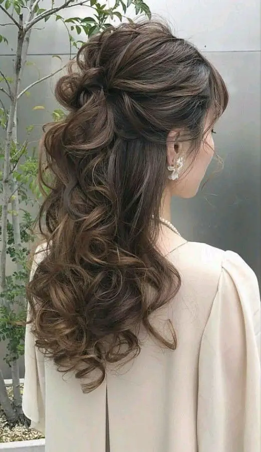 Elegance Tied with a Ribbon: Classic Half-Up, Half-Down Wedding Hairstyle 17 Ideas