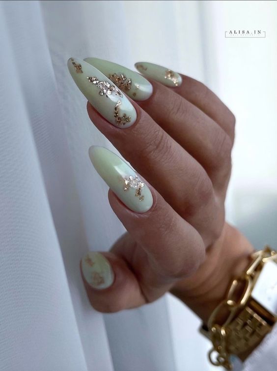 The Ultimate Guide to Wedding Guest Nails 15 Ideas: From Classy to Chic