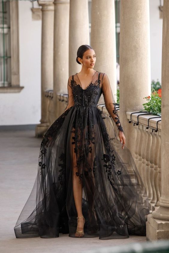Embracing the Elegance of Black: A Modern Twist on Wedding Dresses 15 Ideas