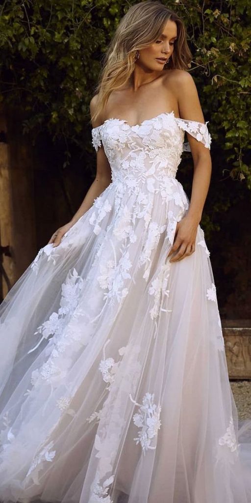 Envisioning Elegance: A Journey through Wedding Dress Inspirations 16 Ideas