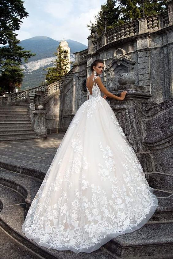 Tulle Wedding Dresses 27 Ideas: A Whirl of Romance and Style