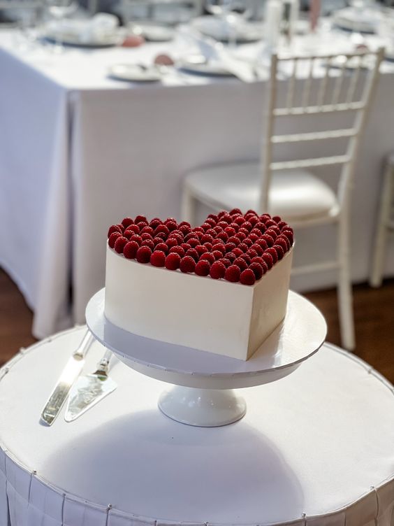 Elegant and Unique Wedding Cake 15 Ideas to Inspire Your Special Day