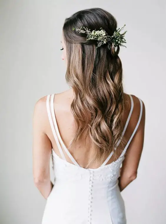 Captivating Bride Hairstyles: Half Up, Half Down 25 Ideas