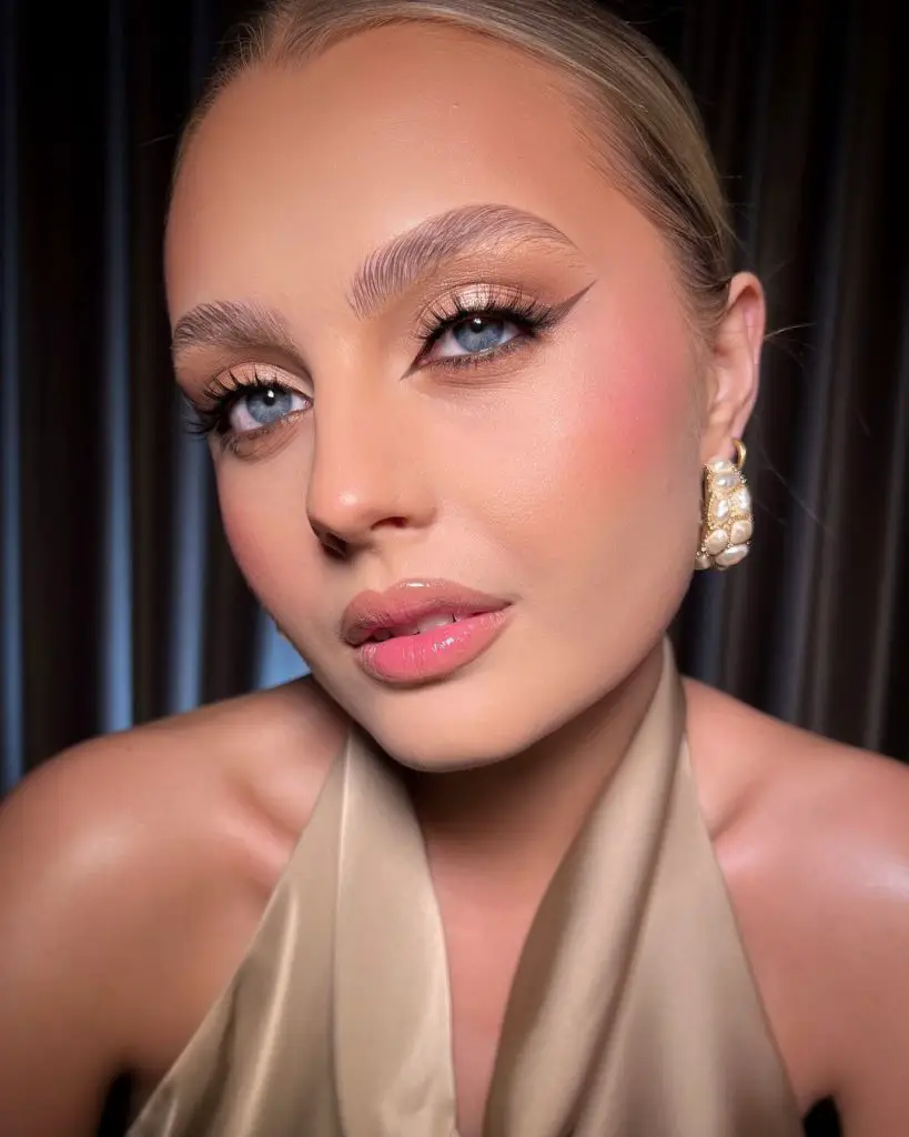 The Ultimate Guide to Wedding Makeup for Blue Eyes 26 Ideas