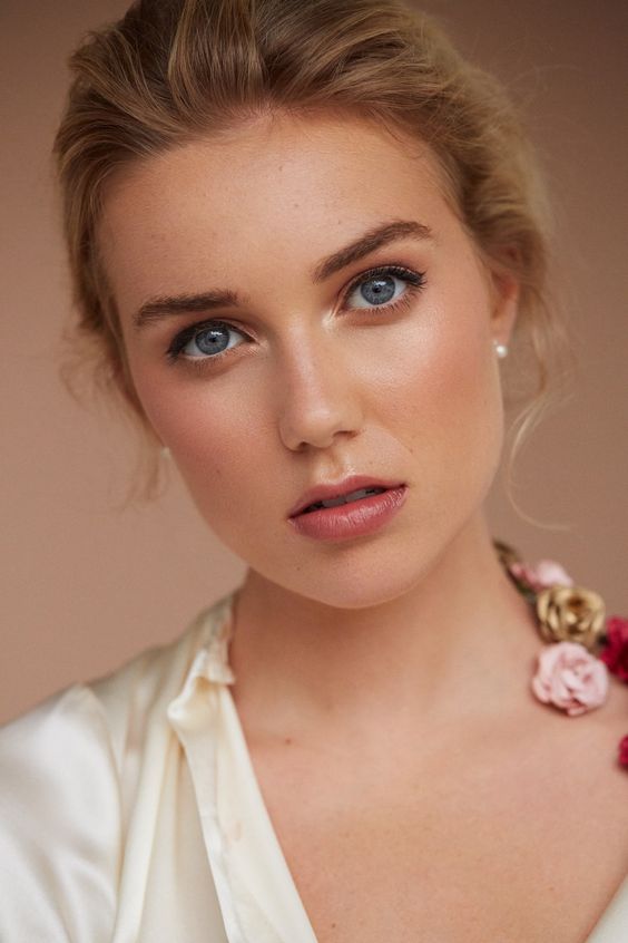 The Ultimate Guide to Wedding Makeup for Blue Eyes 26 Ideas