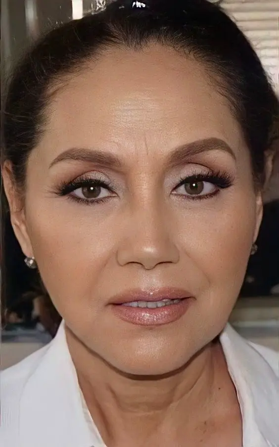 Perfect Mother of the Bride Makeup 23 Ideas: Timeless Elegance for Your Daughter's Special Day