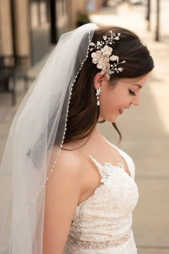 Bride Hairstyles with Veil: Hair Half-Up Inspiration Guide 25 Ideas