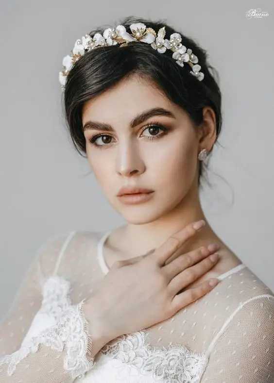 Enchanting Wedding Hair and Makeup 25 Ideas for the Perfect Bridal Look