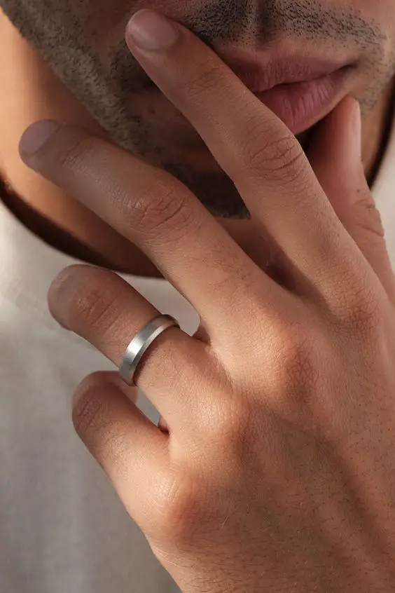 Unique Men's Platinum Wedding Bands 21 Ideas: Modern, Matte, and Diamond Designs