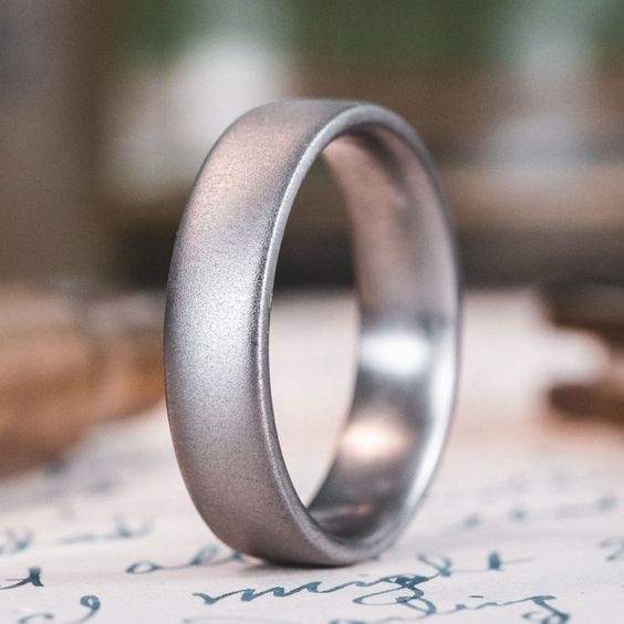 Unique Men's Platinum Wedding Bands 21 Ideas: Modern, Matte, and Diamond Designs