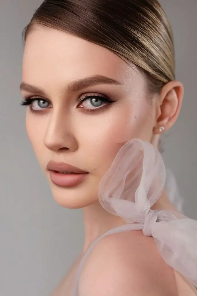 Soft Glam Wedding Makeup 26 Ideas: A Guide to Elegance