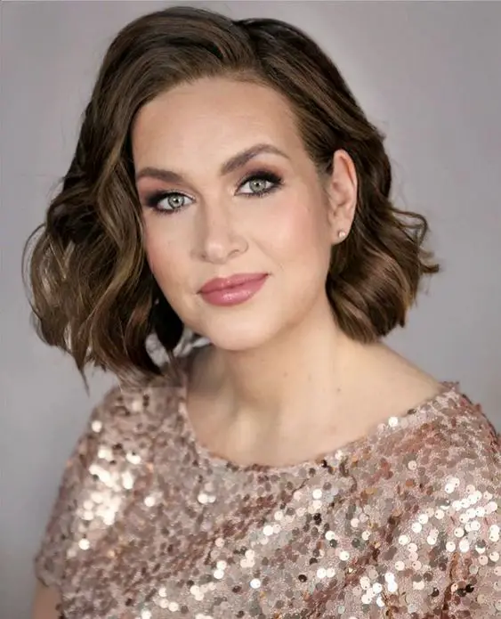 Perfect Mother of the Bride Makeup 23 Ideas: Timeless Elegance for Your Daughter's Special Day