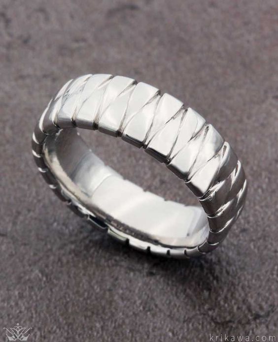 Unique Men's Platinum Wedding Bands 21 Ideas: Modern, Matte, and Diamond Designs