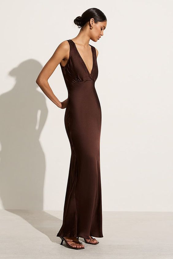 Stylish Brown Wedding Guest Dresses for Every Season 25 Ideas