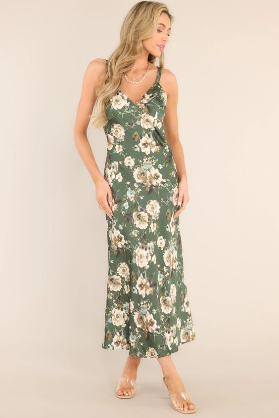 Sage Green Wedding Guest Dress: 23 Elegant and Stylish Ideas