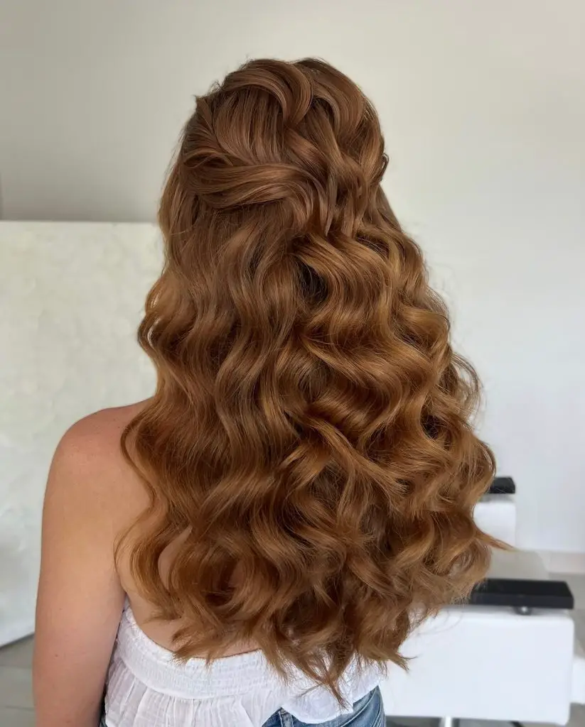 Stunning November Wedding Hair 23 Ideas for the Bride