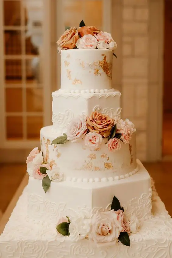 Fall Wedding Cake Flowers 25 Ideas: A Perfect Blend of Nature and Elegance