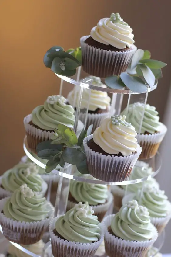 Fall Wedding Cupcakes: Delightful 20 Ideas for Your Autumn Celebration