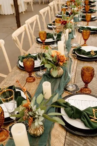 Fall Wedding Décor: Enchanting 25 Ideas for Your Special Day