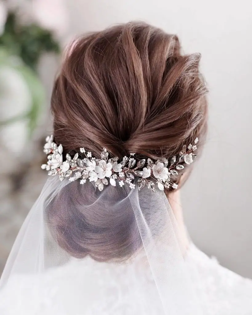 Fall Wedding Hair 25 Ideas: The Ultimate Guide to Stunning Bridal Styles