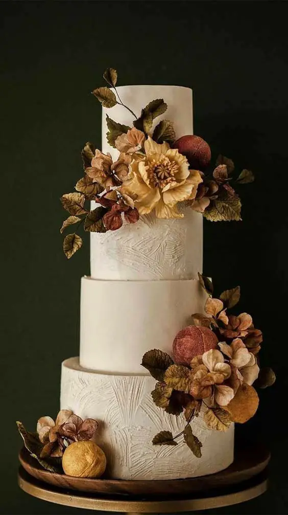 Fall Wedding Cake Flowers 25 Ideas: A Perfect Blend of Nature and Elegance