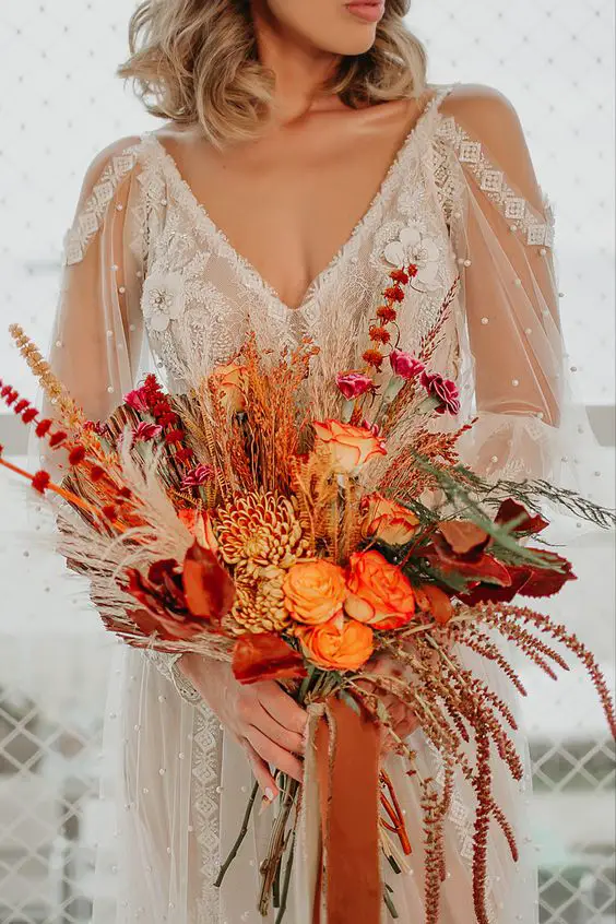 Wedding Fall Flowers Bouquet 24 Ideas: Captivating Autumnal Blooms for Brides