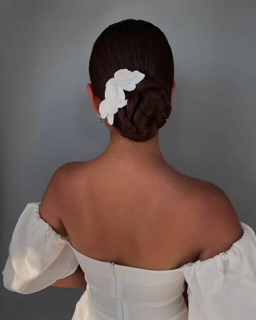 Fall Wedding Hairstyles for Long Hair 26 Ideas: Elegant Choices for Your Big Day