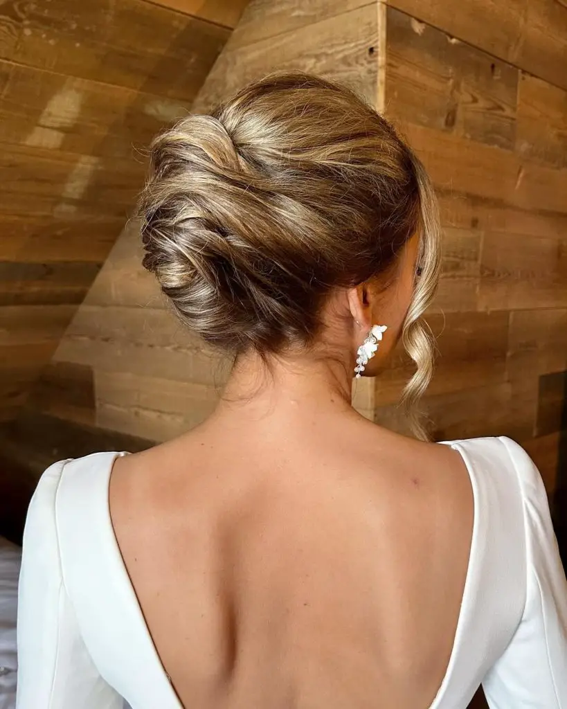 Fall Wedding Hair 25 Ideas: The Ultimate Guide to Stunning Bridal Styles