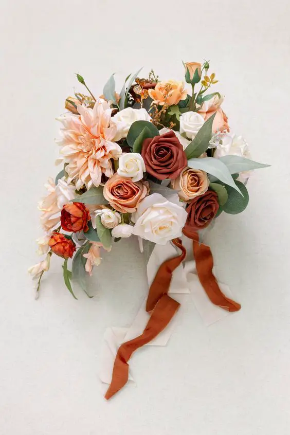 Wedding Fall Flowers Bouquet 24 Ideas: Captivating Autumnal Blooms for Brides