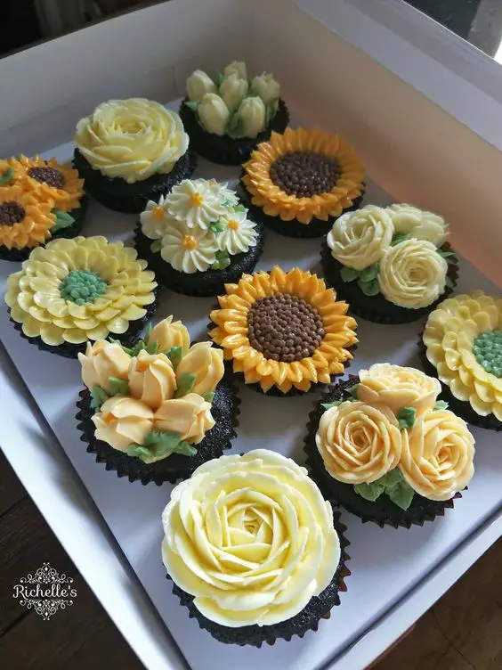 Fall Wedding Cupcakes: Delightful 20 Ideas for Your Autumn Celebration