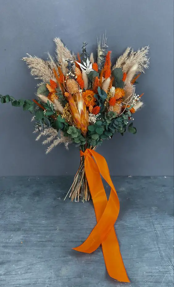 Wedding Fall Flowers Bouquet 24 Ideas: Captivating Autumnal Blooms for Brides