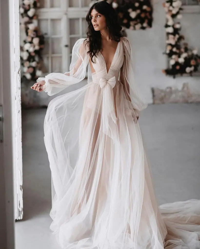 Wedding Dress Trends for Fall October 26 Ideas