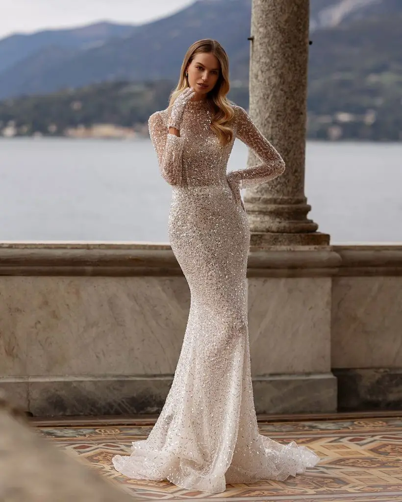 Embracing November Wedding Dresses 24 Ideas: Styles and Trends for the Modern Bride