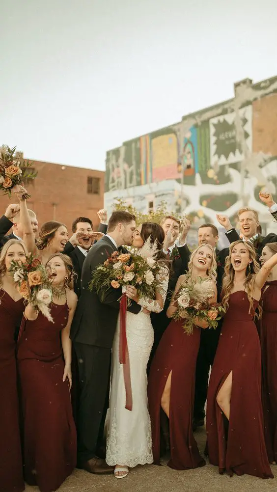 Fall Wedding Décor: Enchanting 25 Ideas for Your Special Day