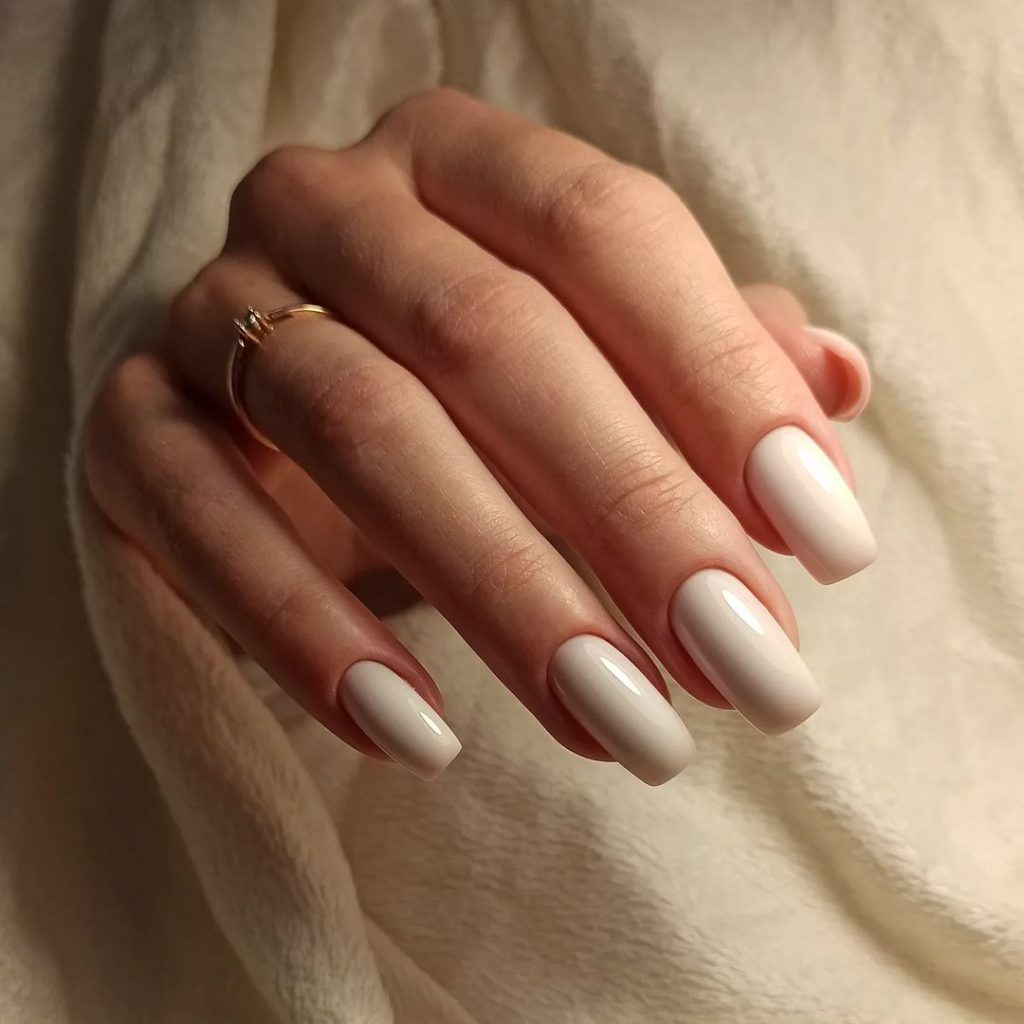 November Wedding Nails 23 Ideas: Captivating Designs for the Perfect Day