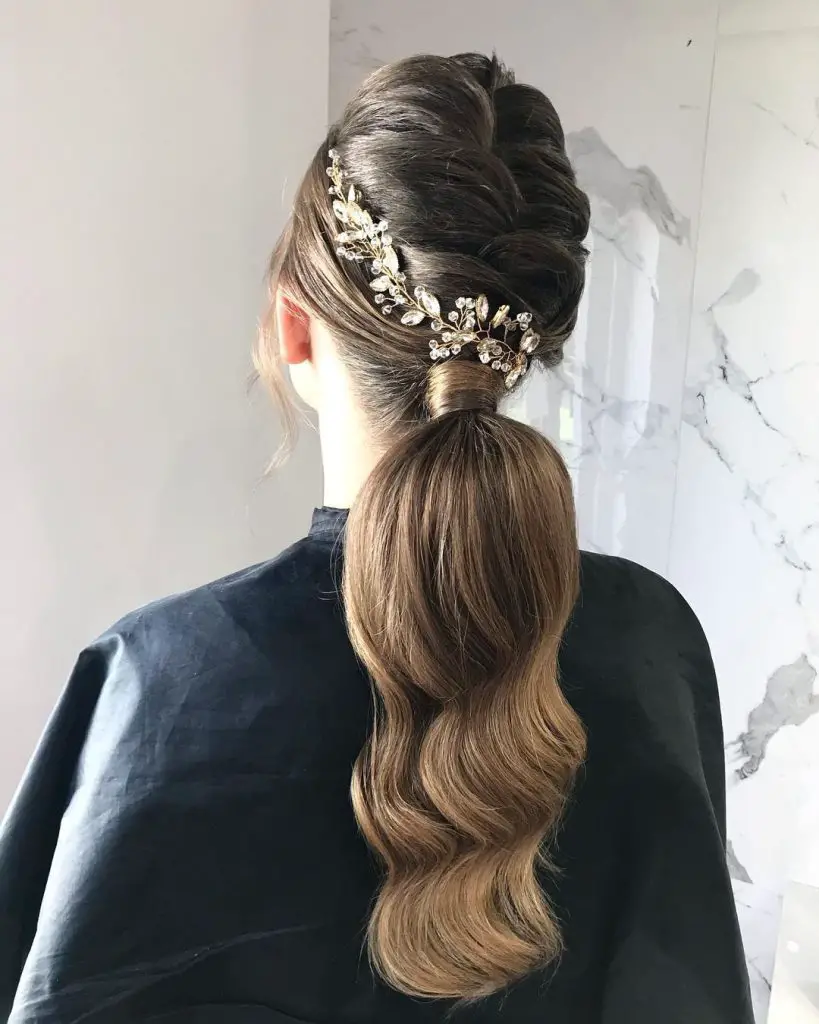 Fall Wedding Hair 25 Ideas: The Ultimate Guide to Stunning Bridal Styles