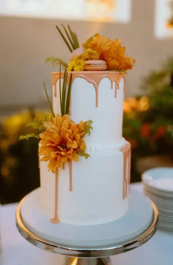 Fall Wedding Cake 24 Ideas for a Perfect Autumn Celebration