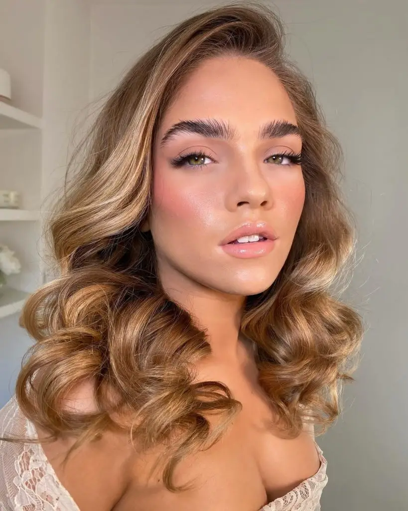 Fall Wedding Makeup 26 Ideas: Captivating Looks for the Autumn Bride