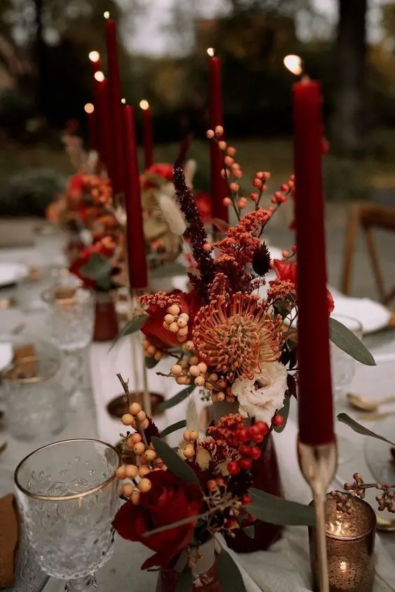 Fall Wedding Décor: Enchanting 25 Ideas for Your Special Day