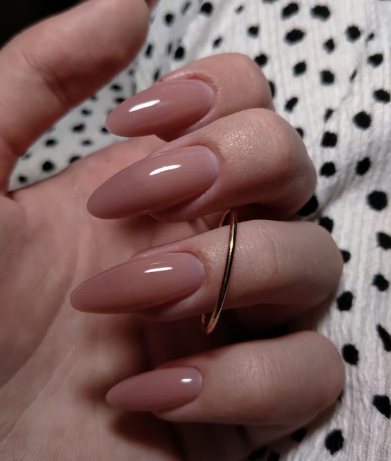 Fall Wedding Nails 21 Ideas: The Perfect Almond Shape