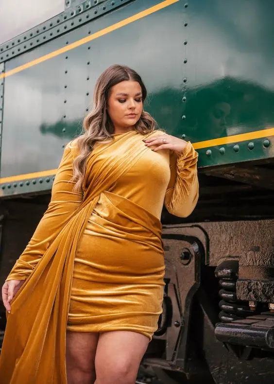 Fall Wedding Guest Outfits for Plus Size Women 22 Ideas